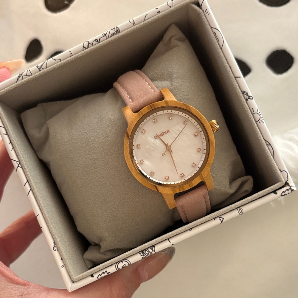 Treehut watch new with tags never worn in box rosegold and silver-tone